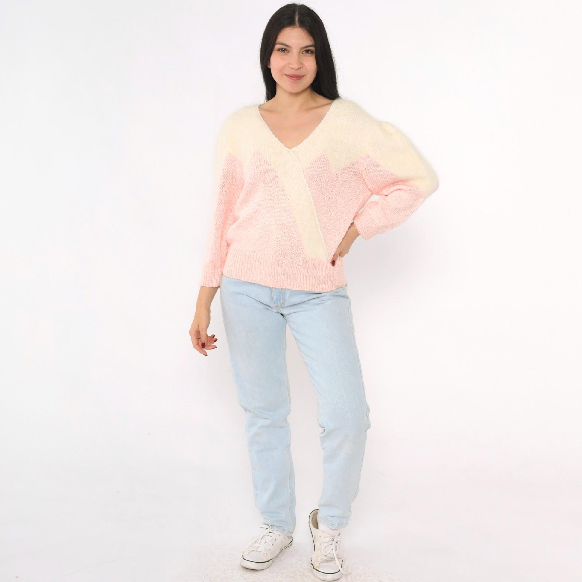 80s Pink Cream Angora Chevron V-Neck Sweater Pullover Medium