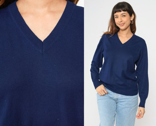 70s Bloomingdale's Navy Wool V-Neck Pullover Sweater Medium