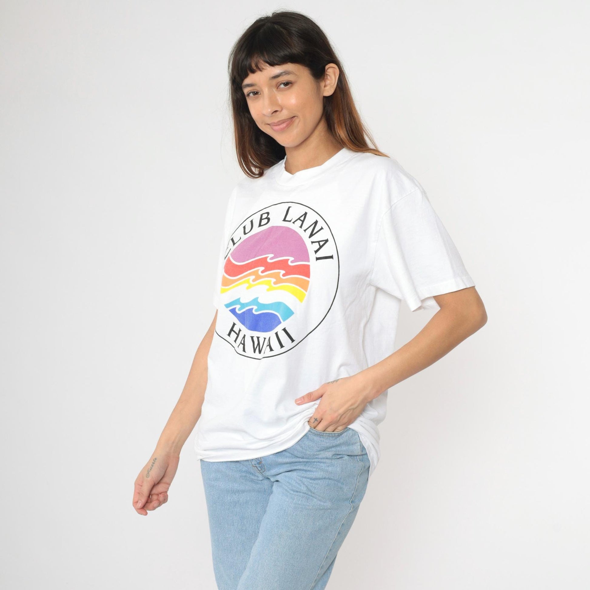 90s Club Lanai Hawaii Rainbow Wave Graphic T-Shirt White Large
