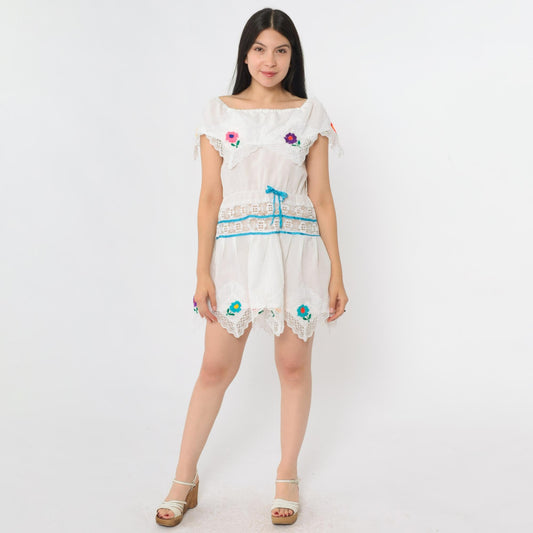 Y2K White Floral Embroidered Off-Shoulder Mini Dress Hanky Hem Extra Small