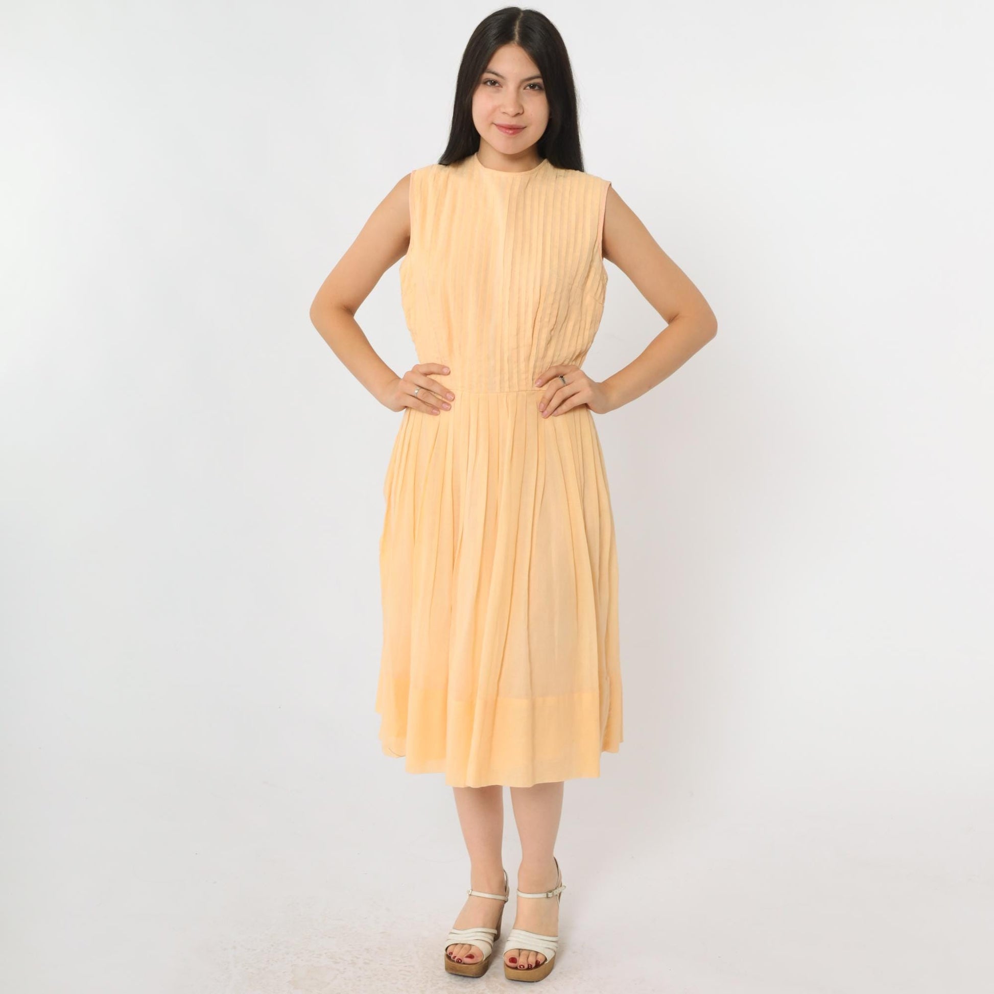 60s Peach Pleated Fit and Flare Midi Dress Sleeveless High Waist Small S