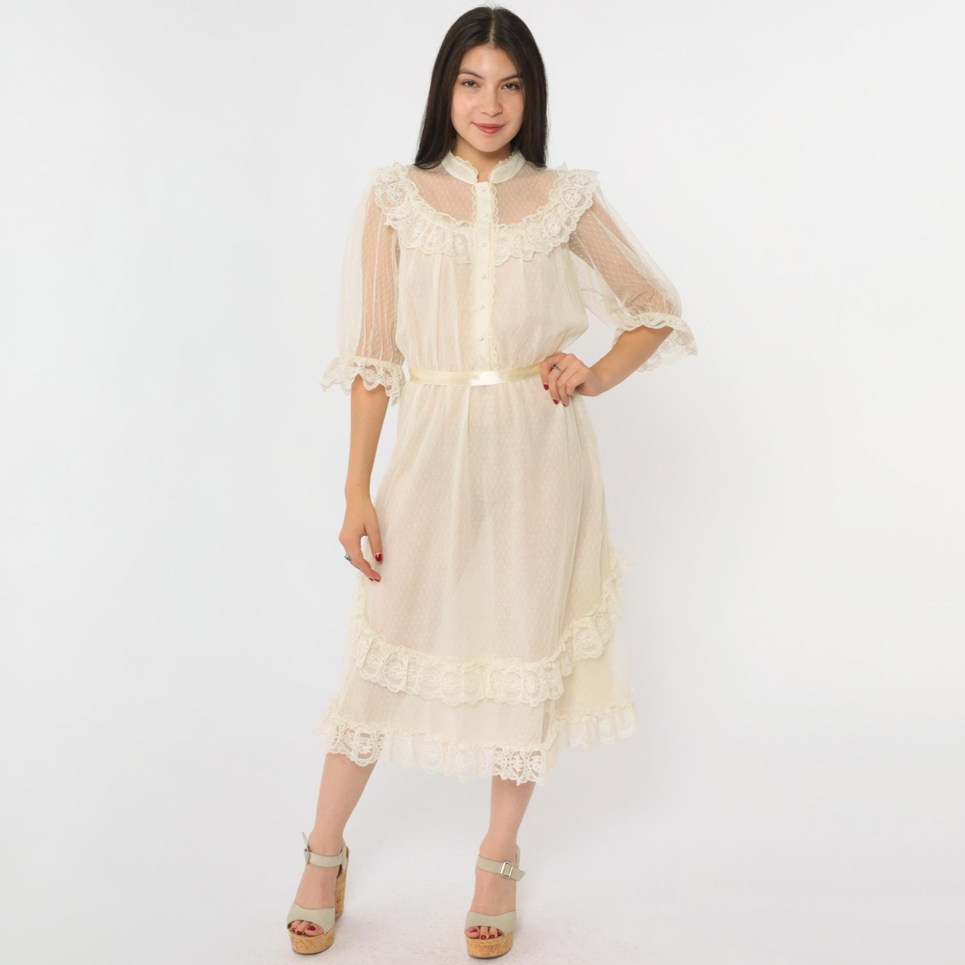 70s Cream Lace Midi Dress Pearl Button Puff Sleeve High Neck Small