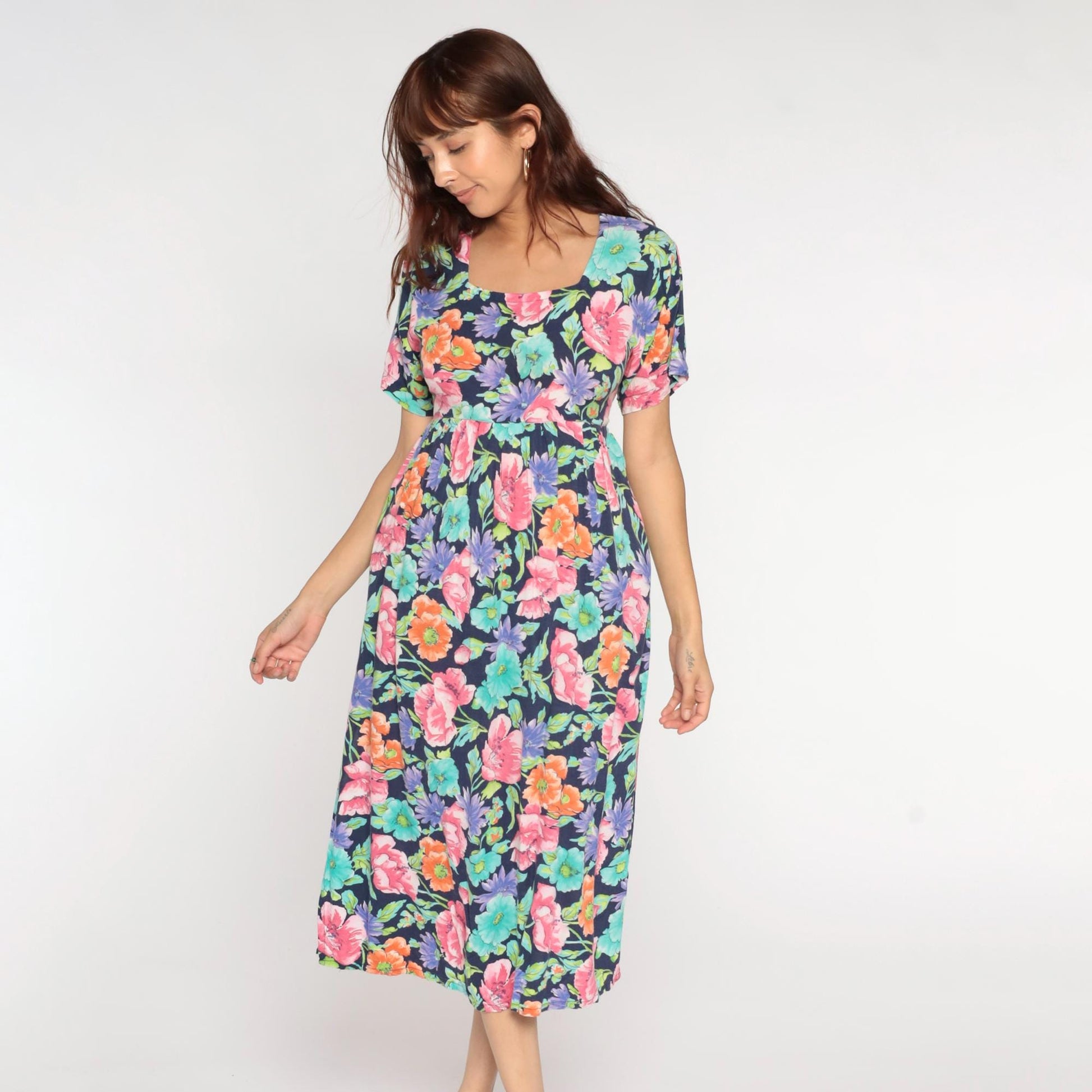90s Diane Von Furstenberg Floral Empire Waist Midi Dress Navy Square Neck Extra Small