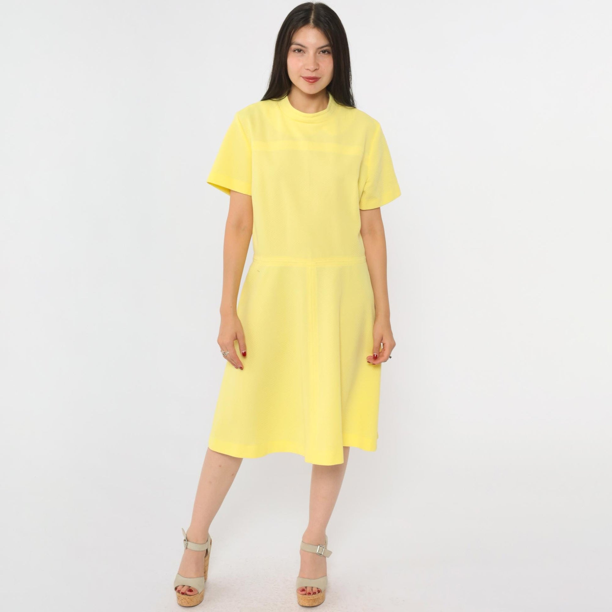 60s Yellow Mod Dress High Waist Ribbed Knit Knee Length Short Sleeve Large