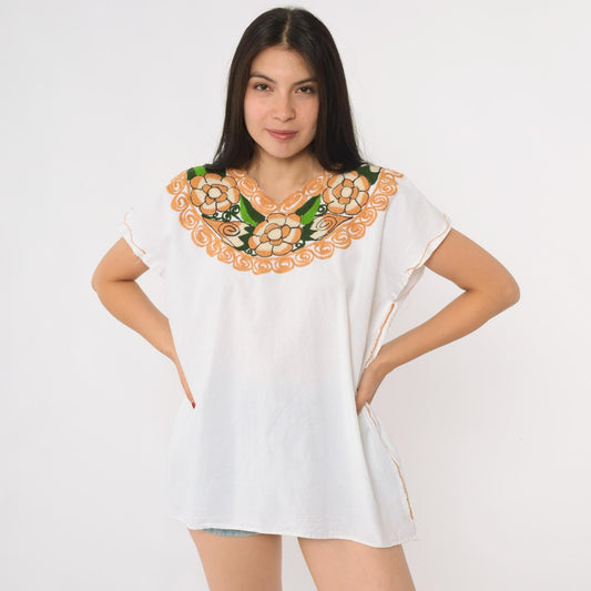 90s Mexican Embroidered Cotton Blouse White Floral Yoke Peasant Top Medium