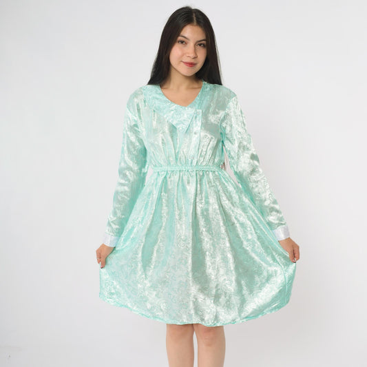 80s Mint Green Satin V-Neck Dress Long Sleeve Bow Detail Small