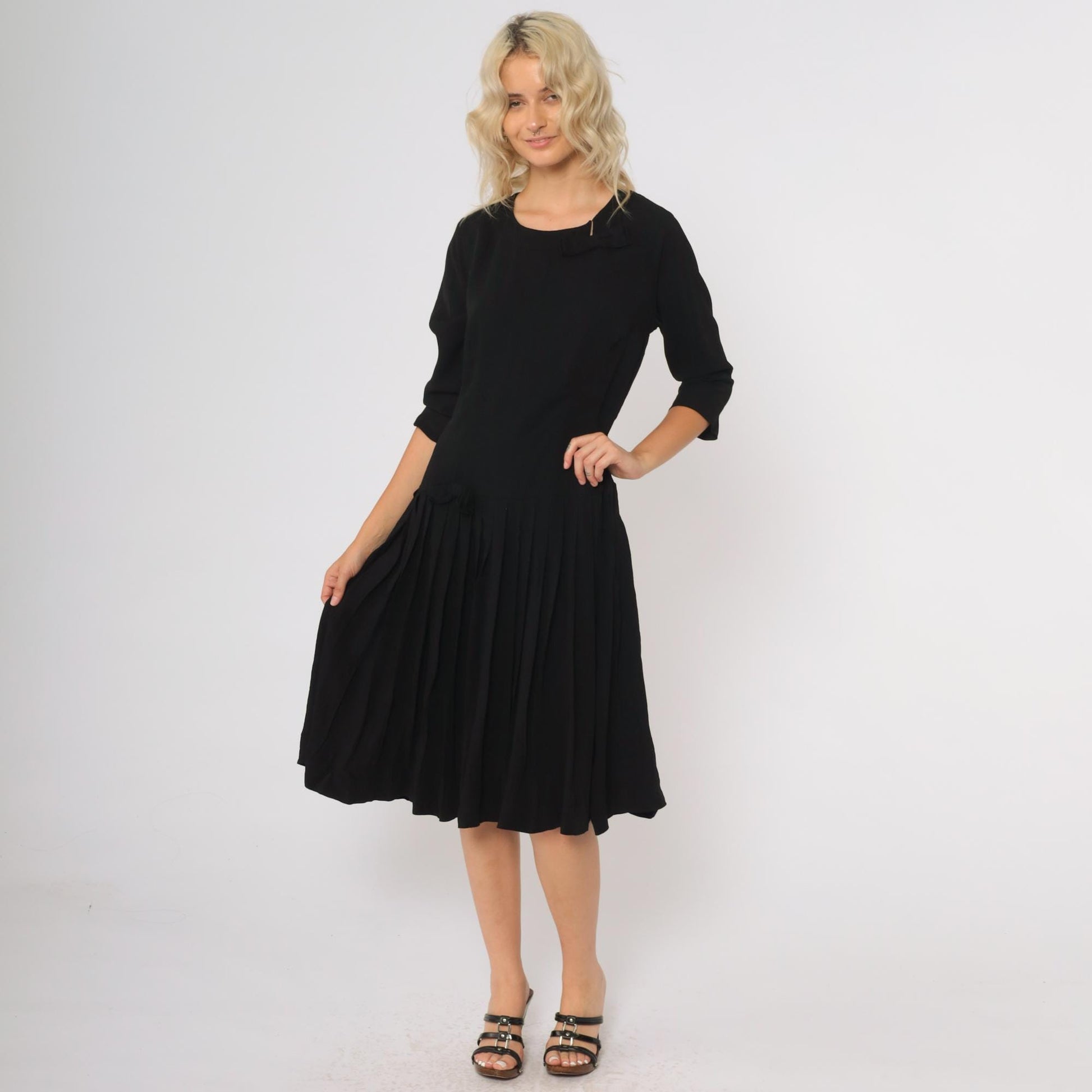 50s Black Pleated Midi Dress Drop Waist Bow Detail Round Neck Medium M