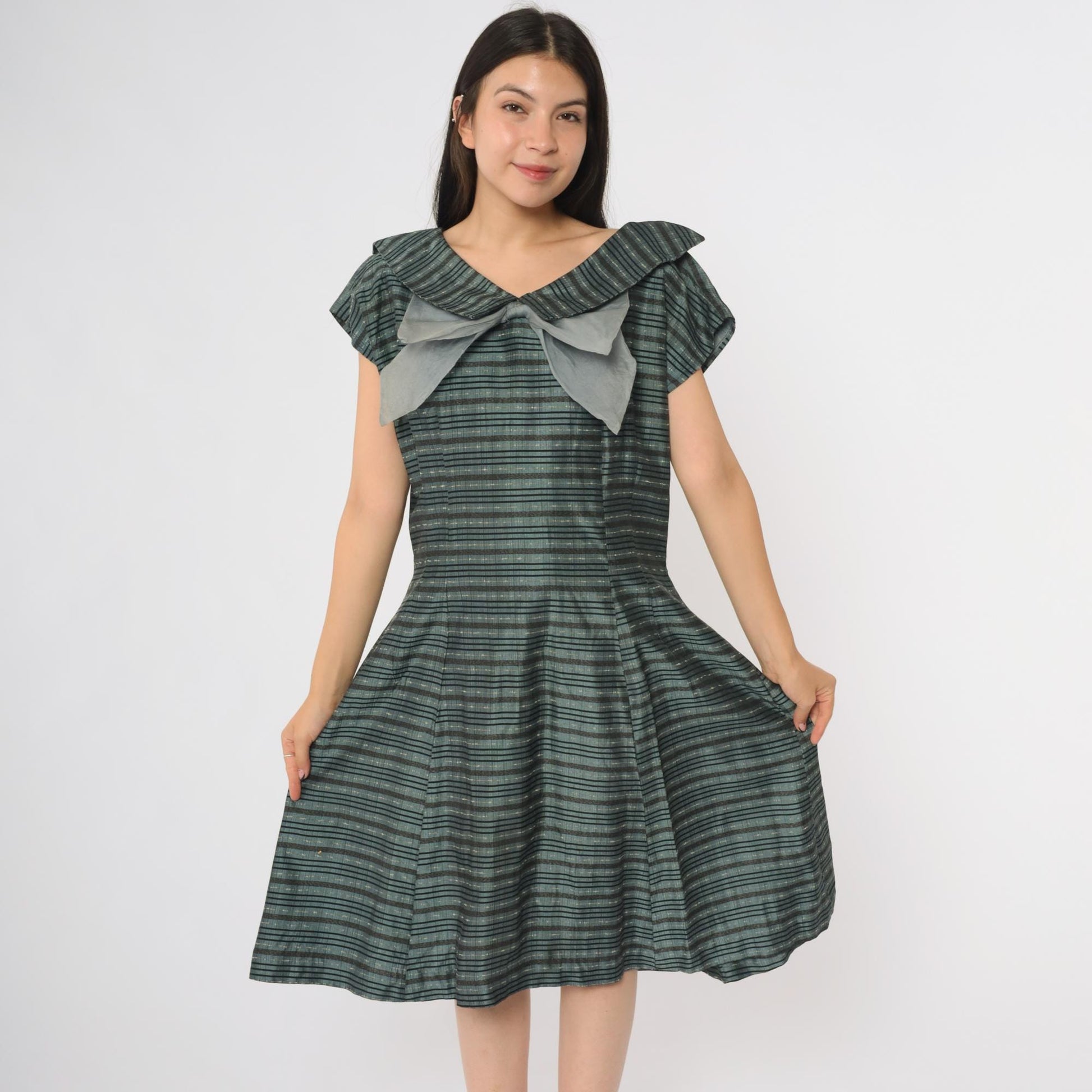 60s Gray Striped Bow Dress A-Line Midi Cap Sleeve V-Neck Large L