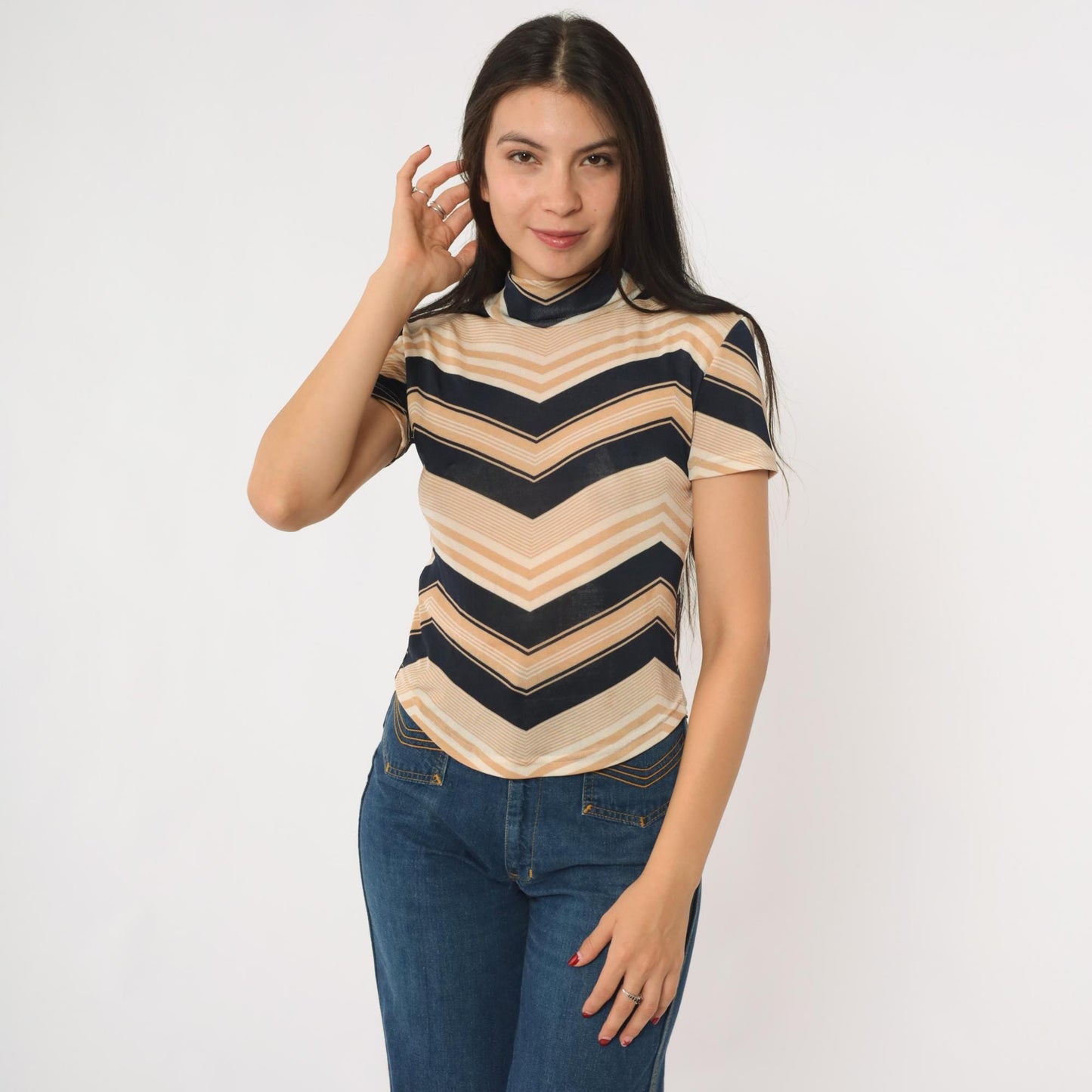 90s Chevron Striped Mock Neck Tee Tan Navy Small S