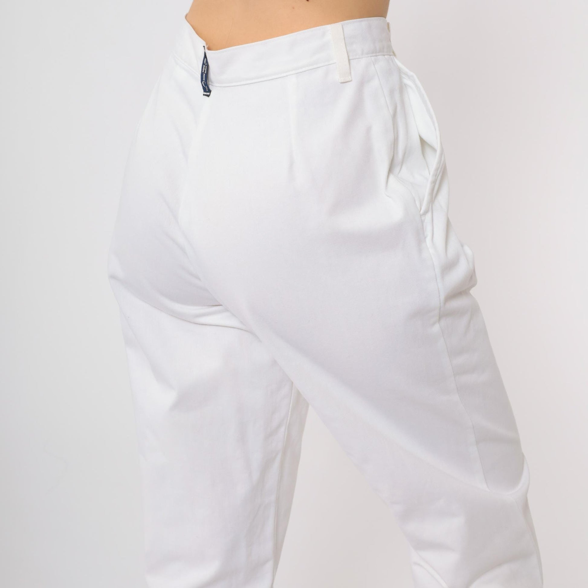 90s Chic White Cotton High-Waisted Straight Leg Trousers Petite 10