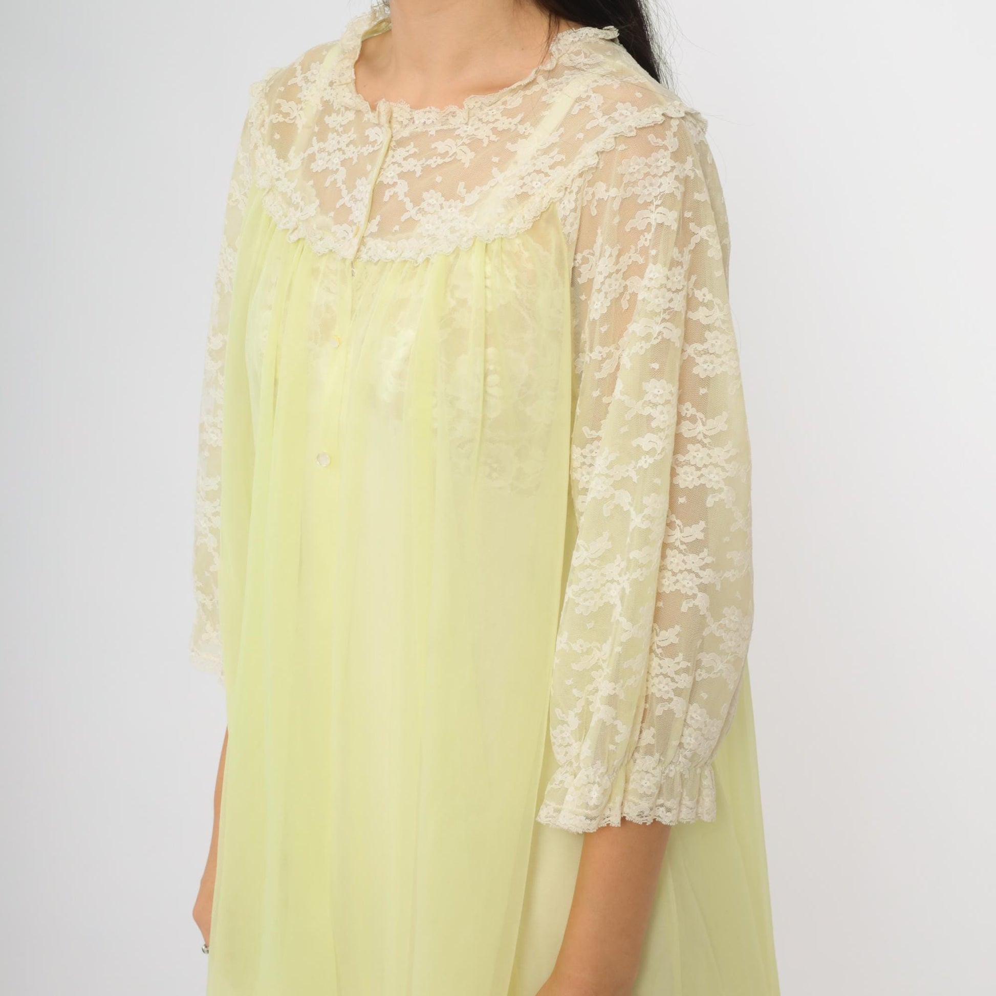 70s Van Raalte Yellow Lace Nightgown Long Sleeve Babydoll Medium M