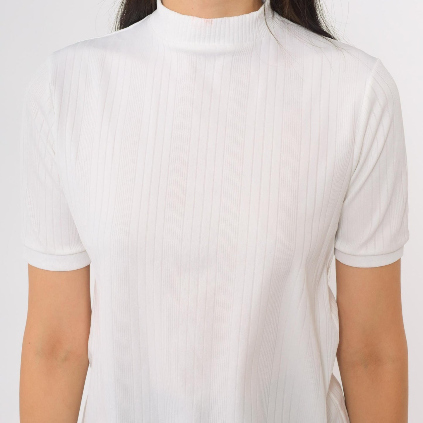 70s White Mock Neck Short Sleeve Ribbed Knit Fitted Top Small S