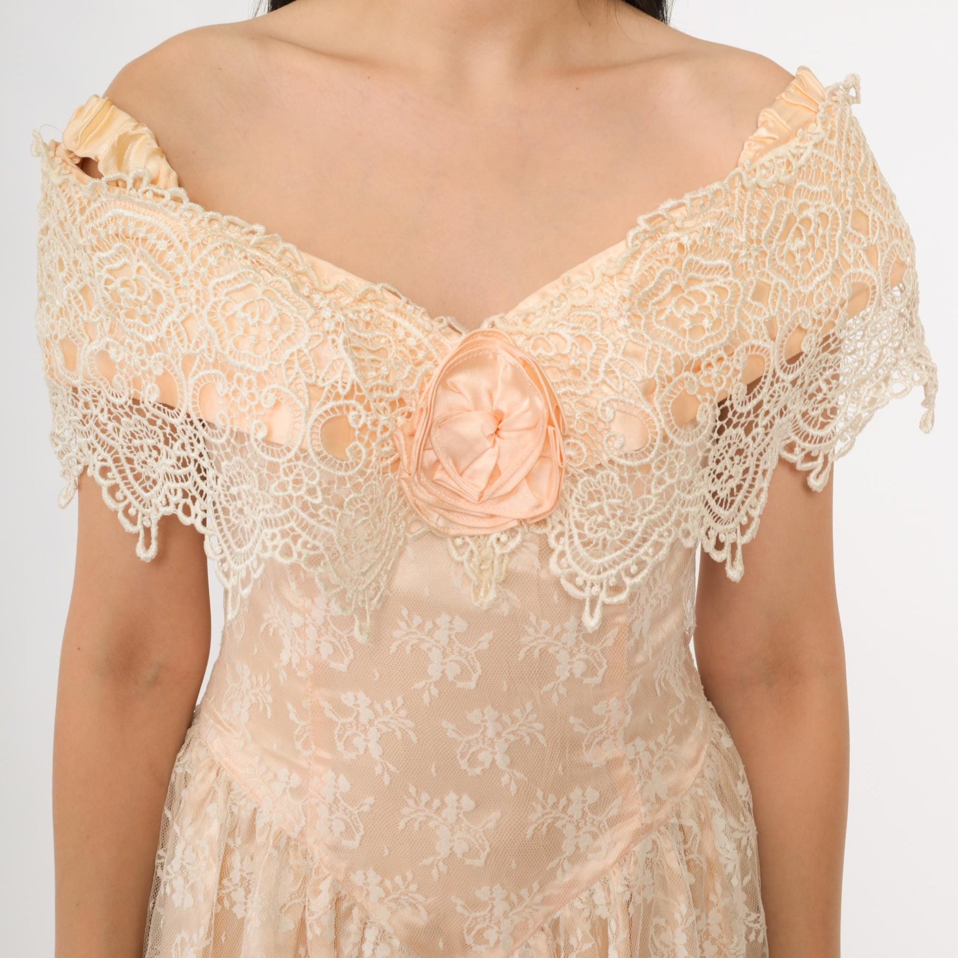 80s Scott McClintock Peach Lace Evening Gown Off-Shoulder Midi Small