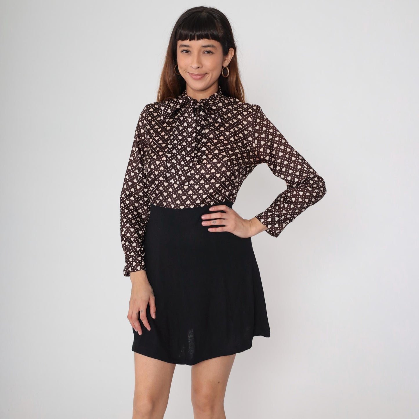 60s Heart Print Mini Dress Brown Pink Mock Neck Long Sleeve Medium M
