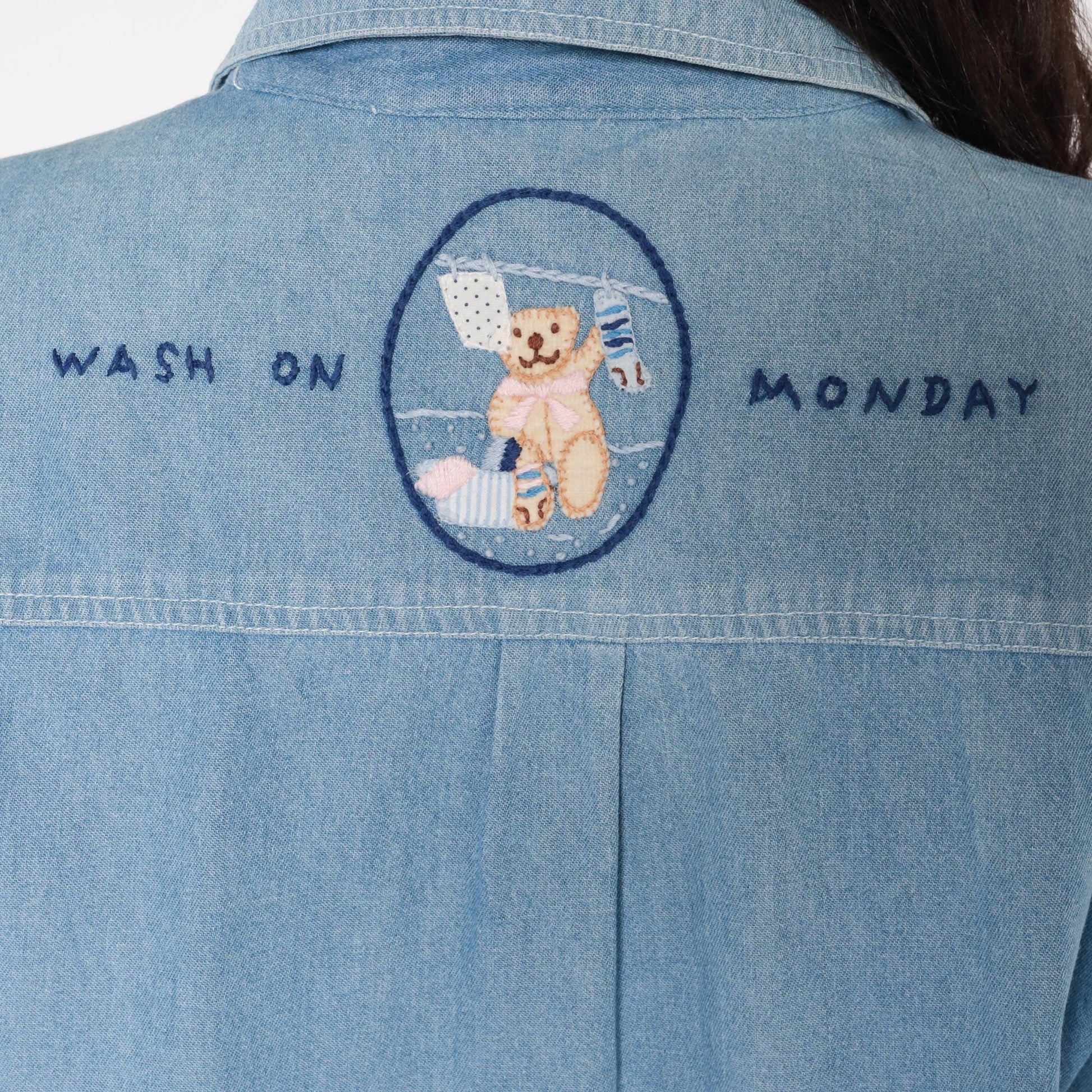 90s Gardy Teddy Bear Laundry Day Denim Shirt Blue Chambray Medium M