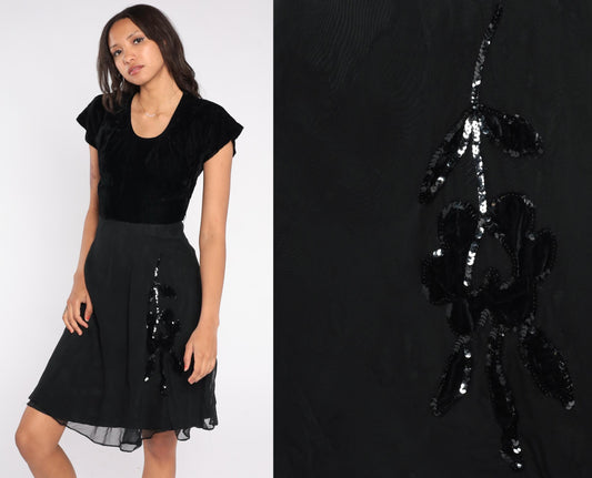 1940s Kayo Dress Black Velvet Sequin Floral Applique Fit and Flare Cocktail Dress Extra Small XS