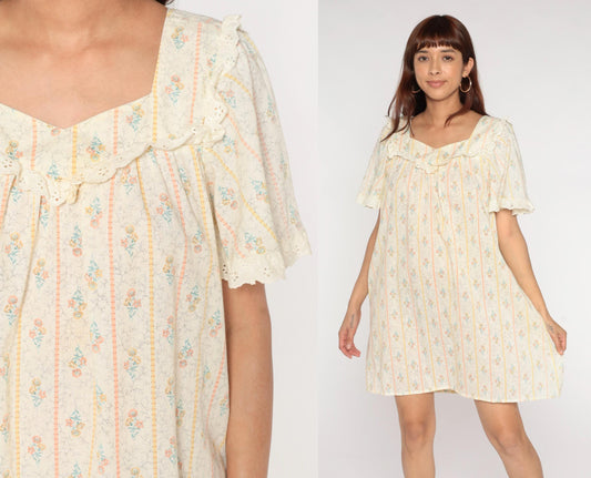 70s Kamehameha Hawaiian Mini Dress Cream Floral Empire Waist Eyelet Ruffle Large