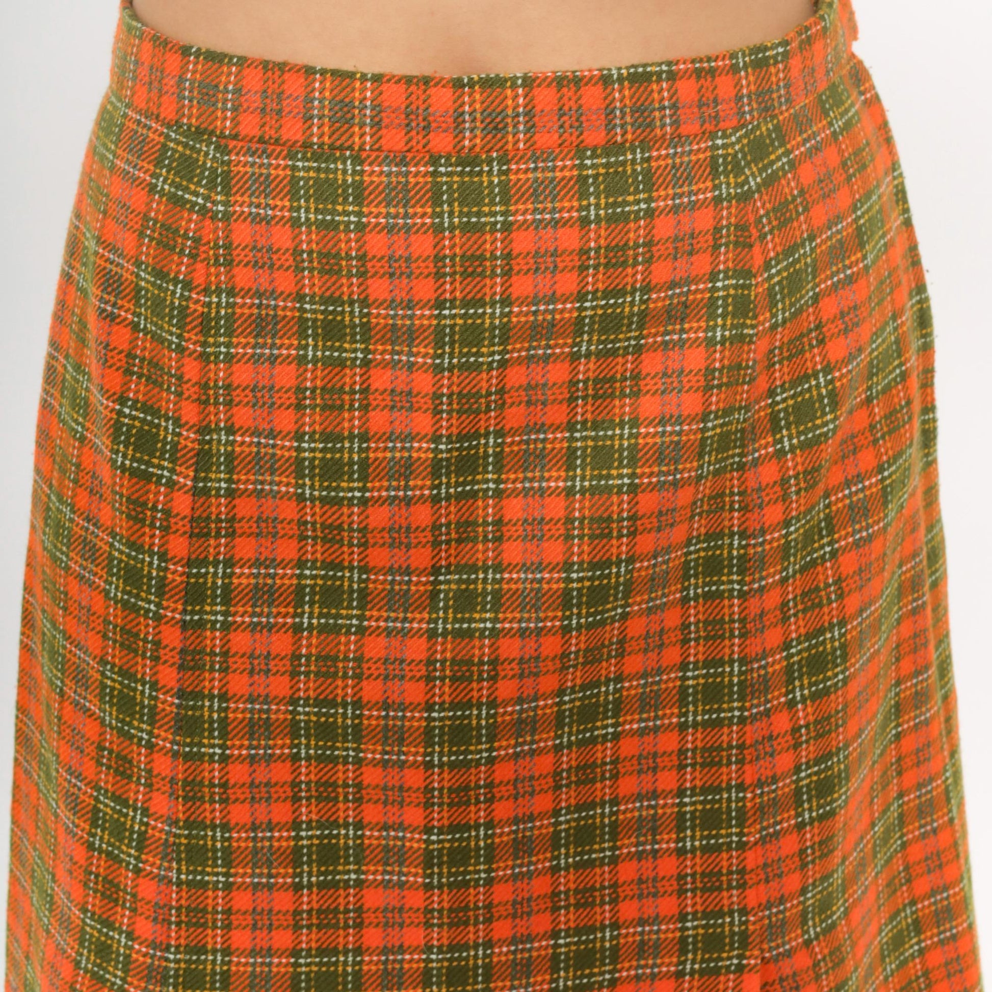 70s Orange Green Plaid A-Line Skirt Knee Length Wrap Small