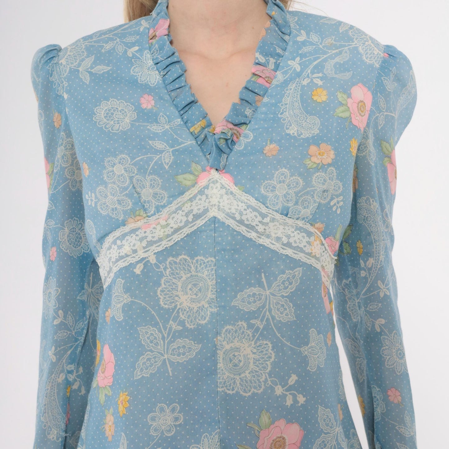 70s Light Blue Floral Mini Dress Long Sleeve Ruffle Lace Trim Small