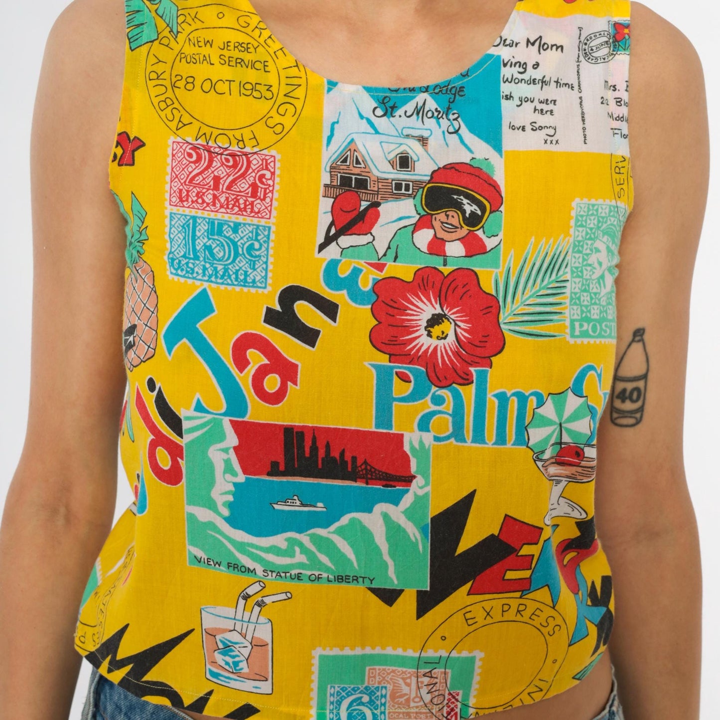 90s Yellow Crop Tank Postcard Print Novelty Sleeveless Top Extra Small XS