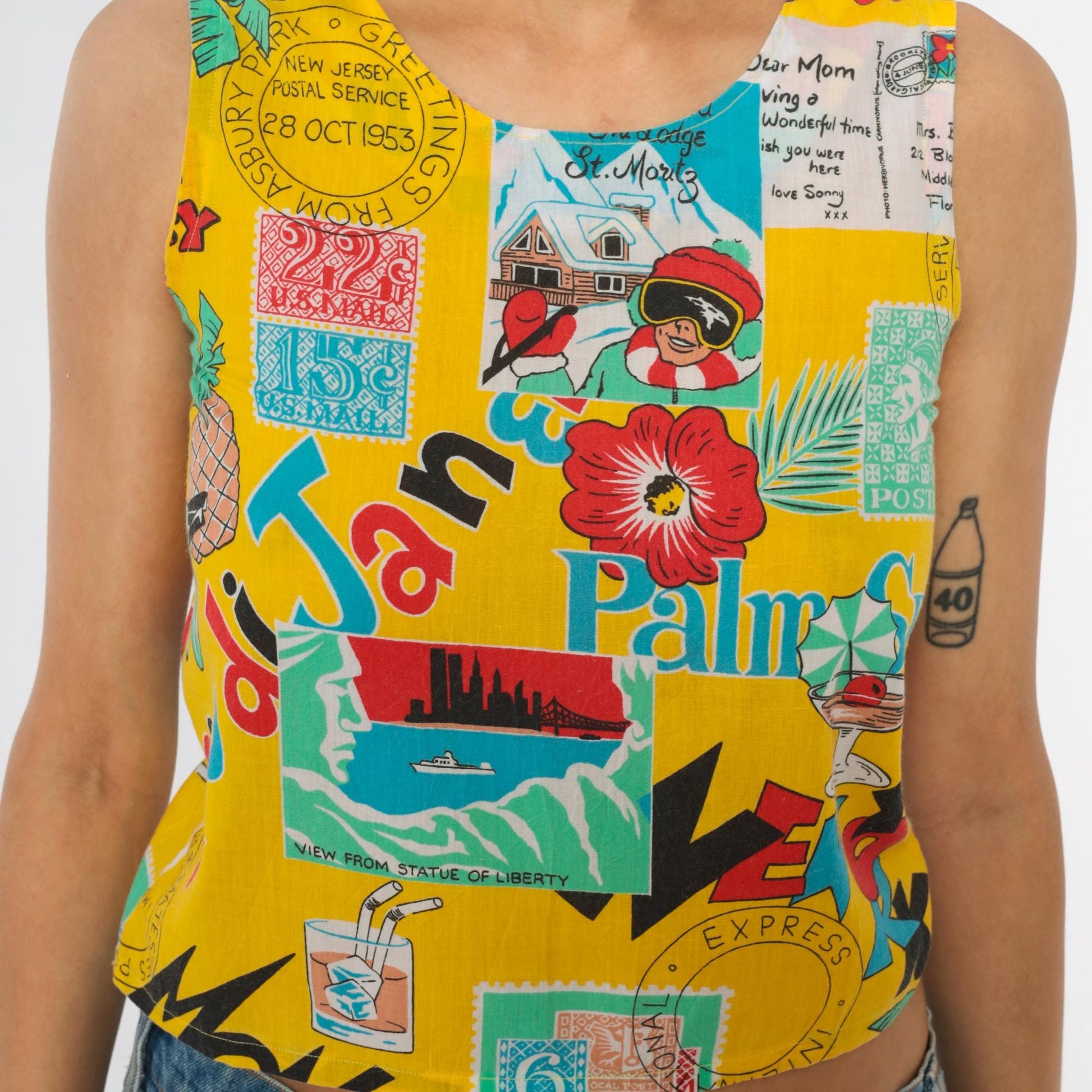 90s Yellow Crop Tank Postcard Print Novelty Sleeveless Top Extra Small XS