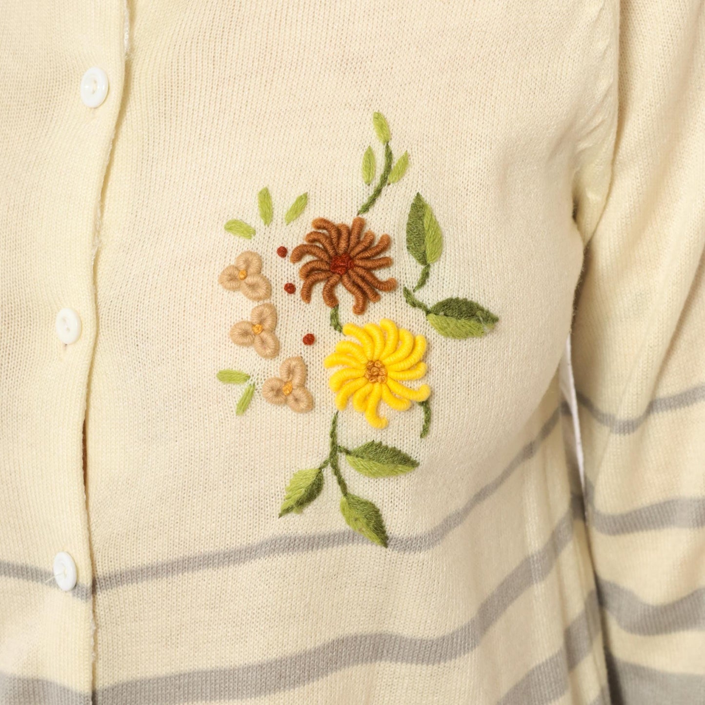 90s Jo-in Floral Embroidered Cardigan Cream Striped Knit Extra Small XS