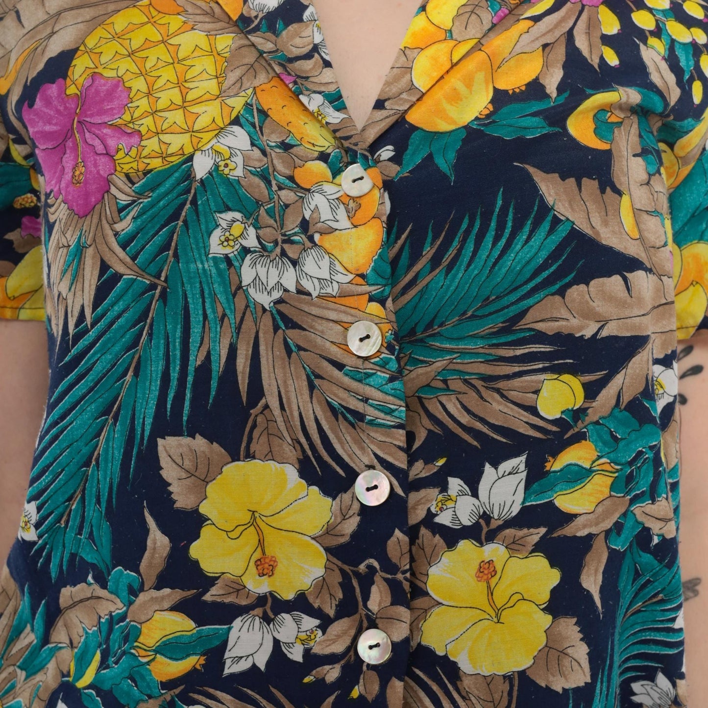 90s So What Hawaiian Shirt Navy Tropical Floral Pineapple Small