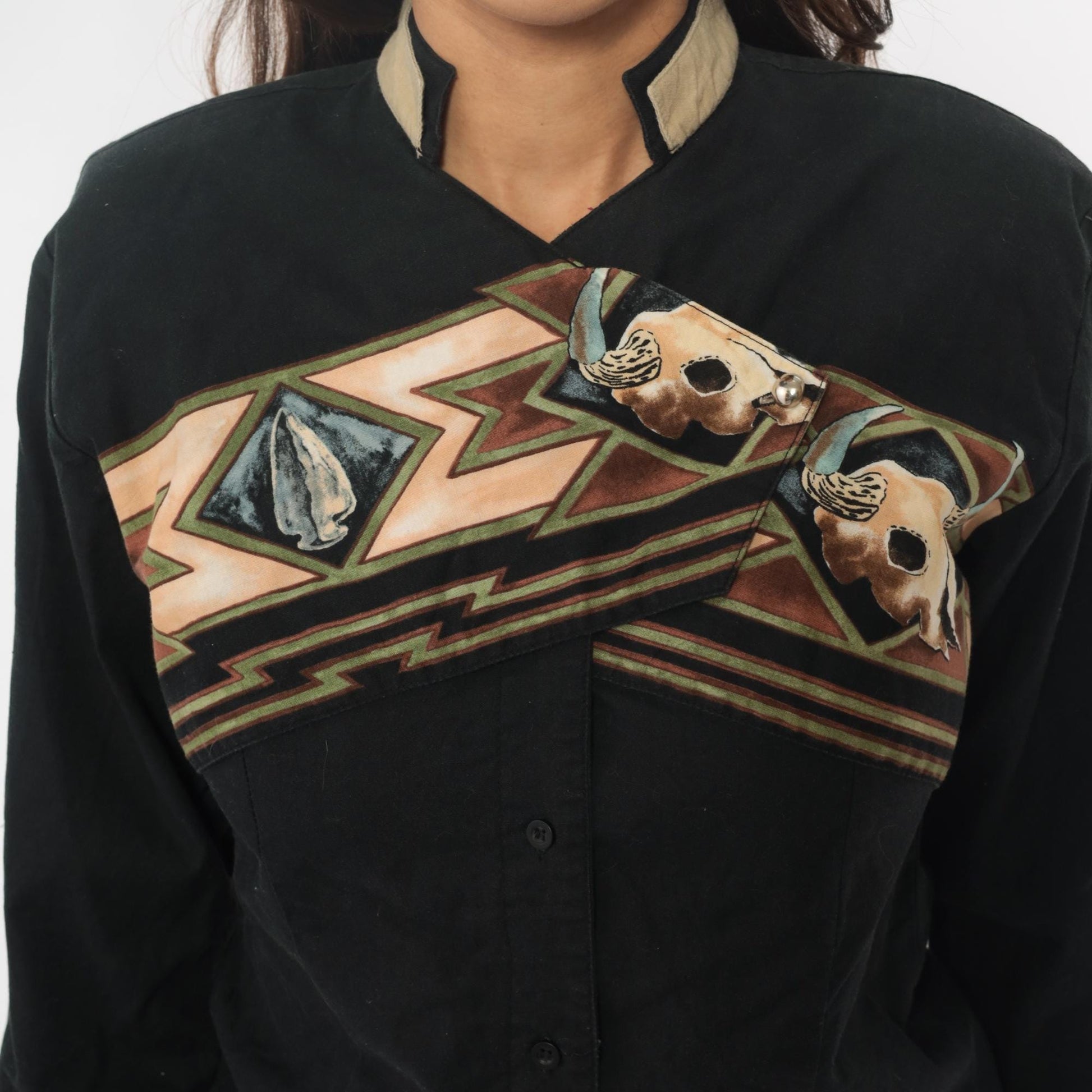 90s Roper Black Western Shirt Buffalo Skull Southwestern Appliqué Small
