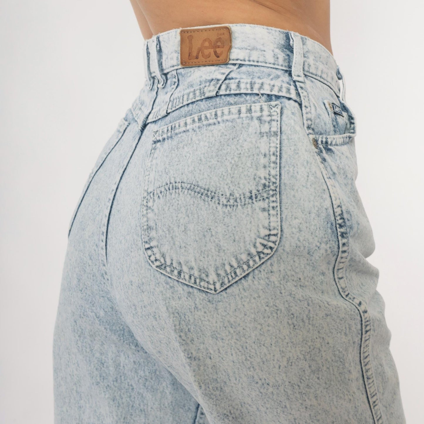 90s Lee Light Wash High Waisted Straight Leg Mom Jeans Small