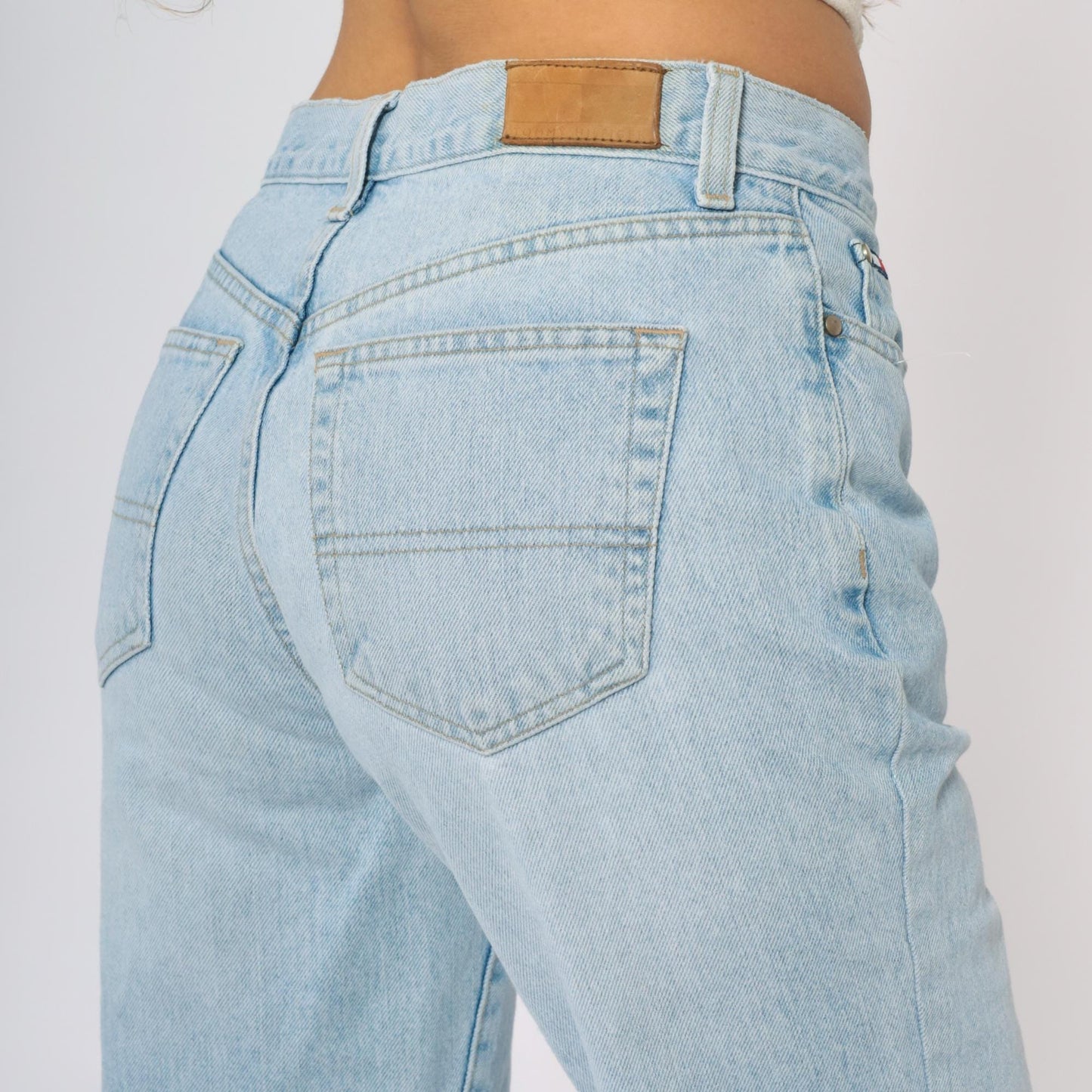 Tommy Hilfiger Y2K Light Wash Denim Cropped Ankle Jeans Small S