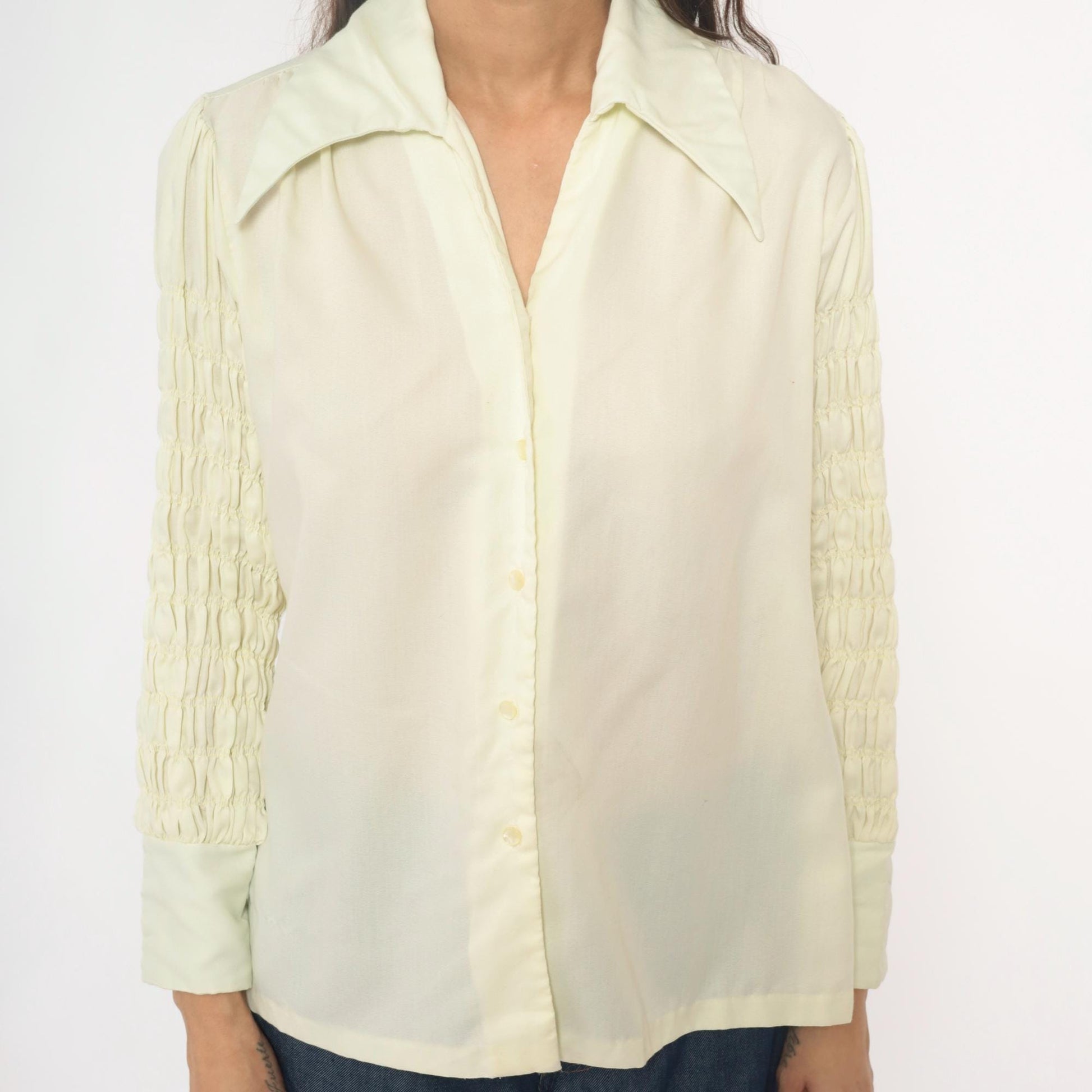 70s Ship n Shore Pale Yellow Button-Up Blouse Smocked Sleeve Collared Large