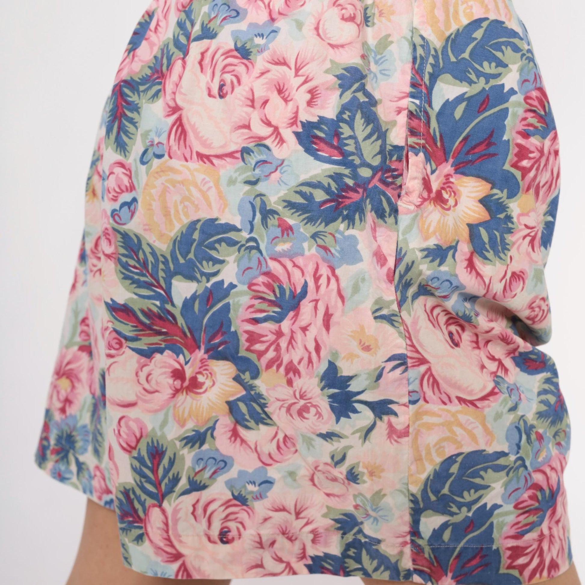 90s Kikimi Sketches Floral Shorts High Waist Wide Leg Cream Cotton Medium M
