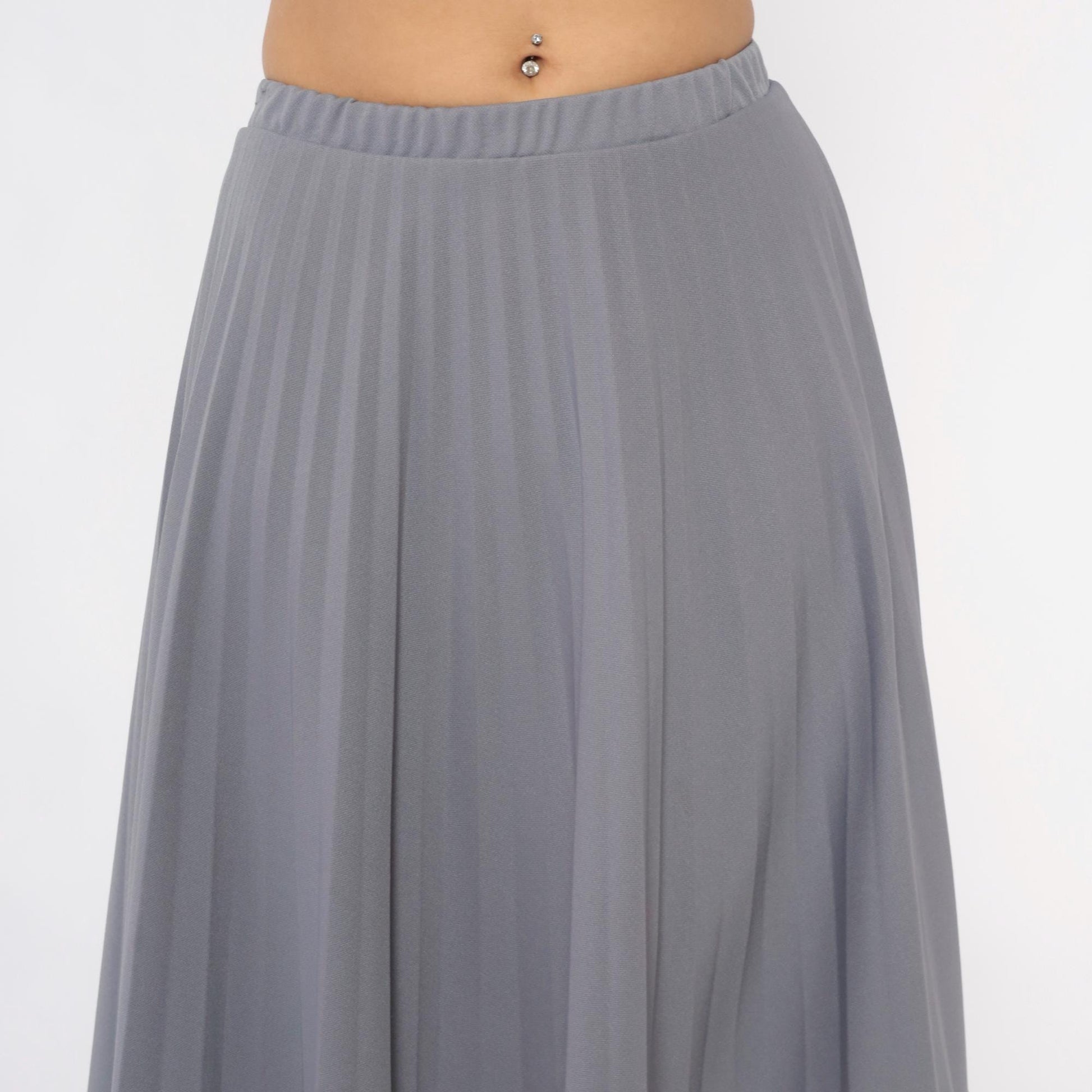 70s Grey Pleated Skirt Elastic Waist Knee-Length A-Line Medium