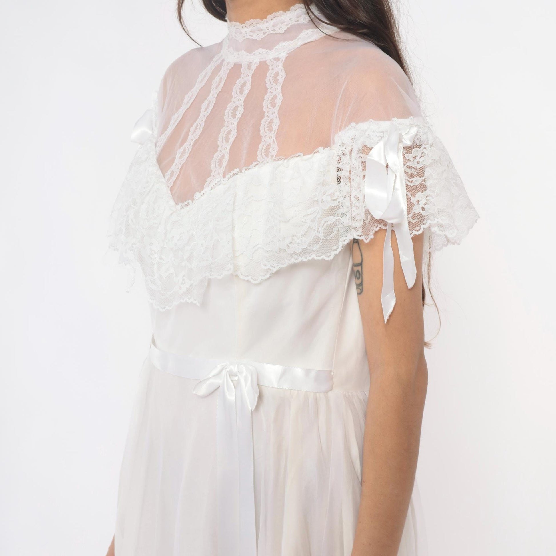 80s White Lace Maxi Nightgown Sheer High Neck Satin Ribbon Medium