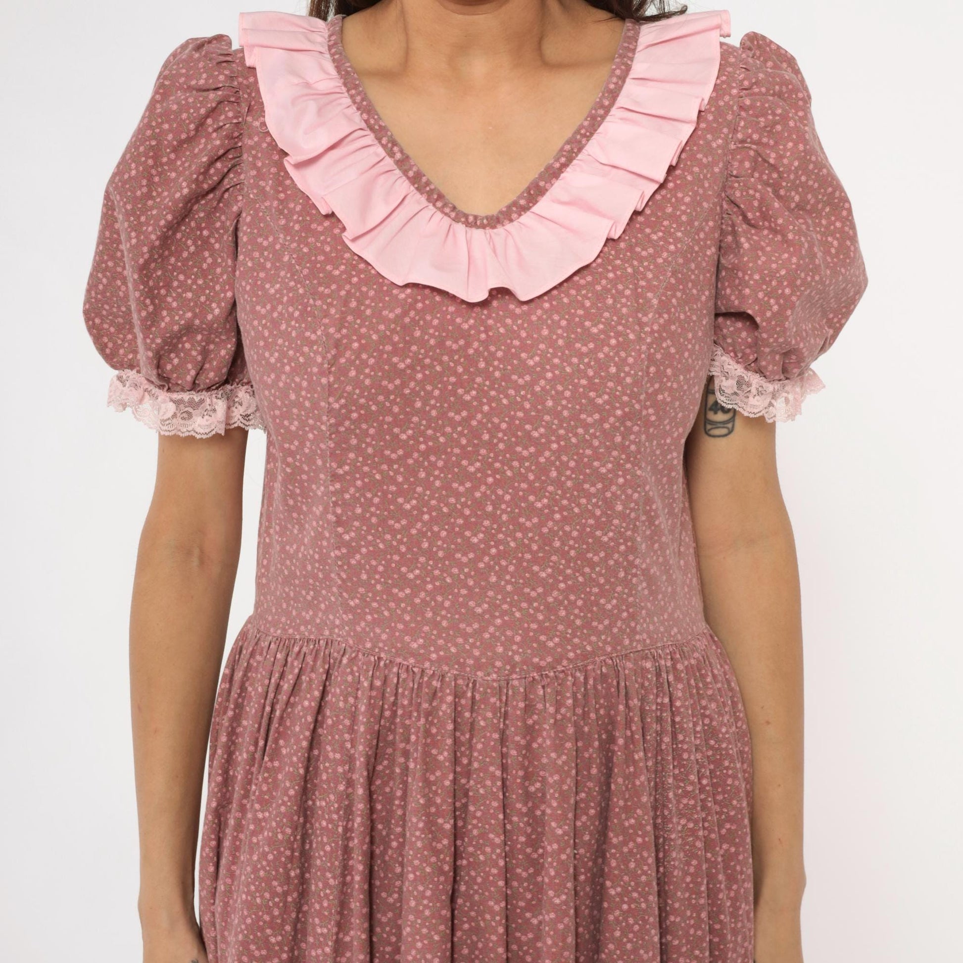 70s Prairie Dress Floral Dusty Rose Puff Sleeve Ruffle Collar Lace Trim Large L