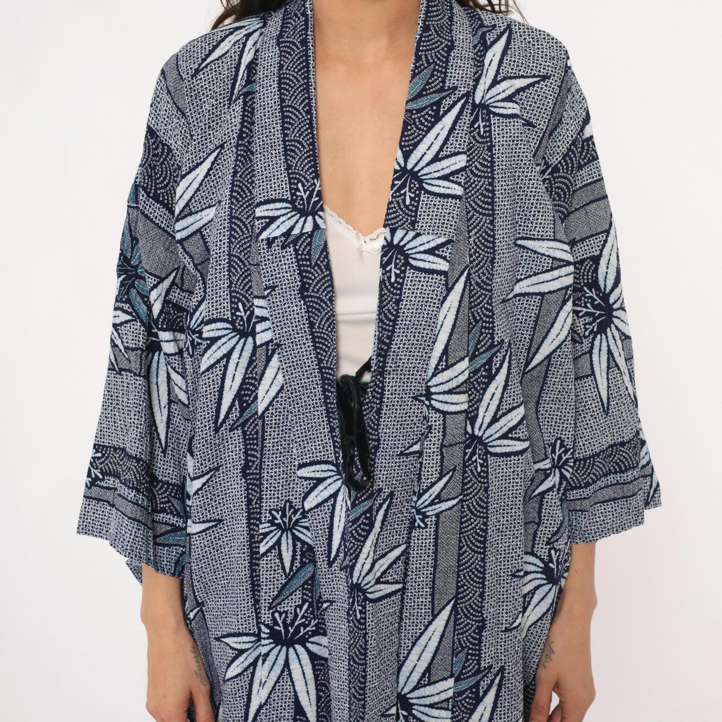 80s Blue White Botanical Kimono Robe Maxi Floral Leaf Print Medium