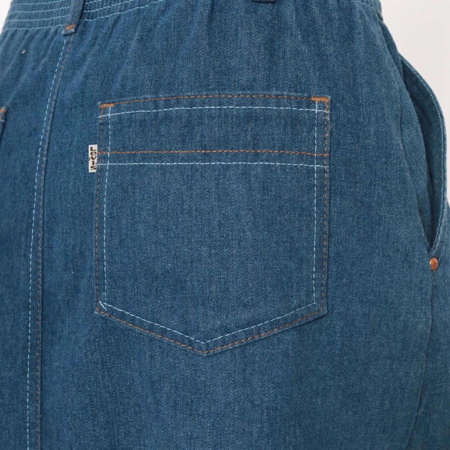 Levi's Medium Blue Denim Skirt High Waisted A-Line Medium M