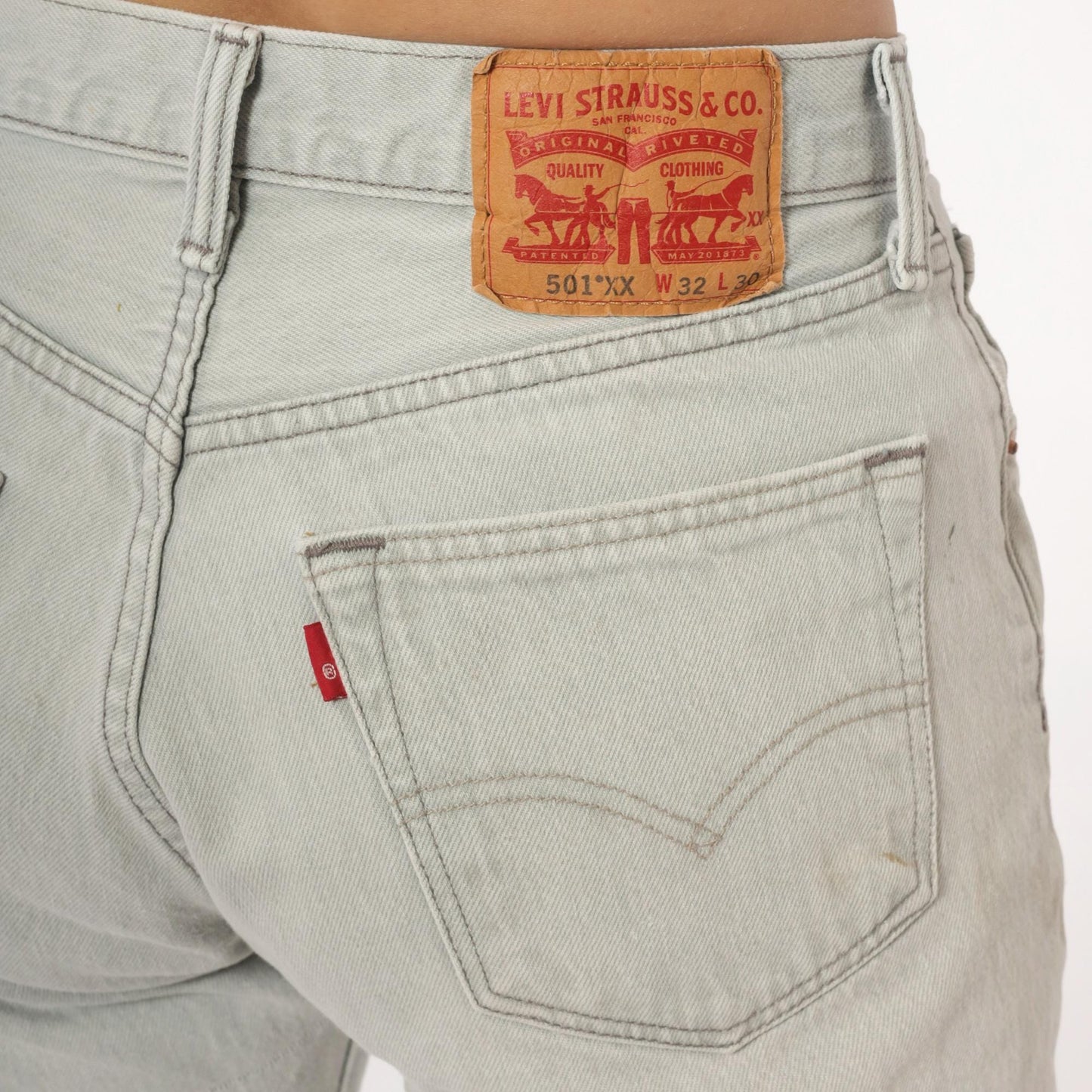 Levi's 501 2000s Light Grey Straight Leg High Rise Jeans W30