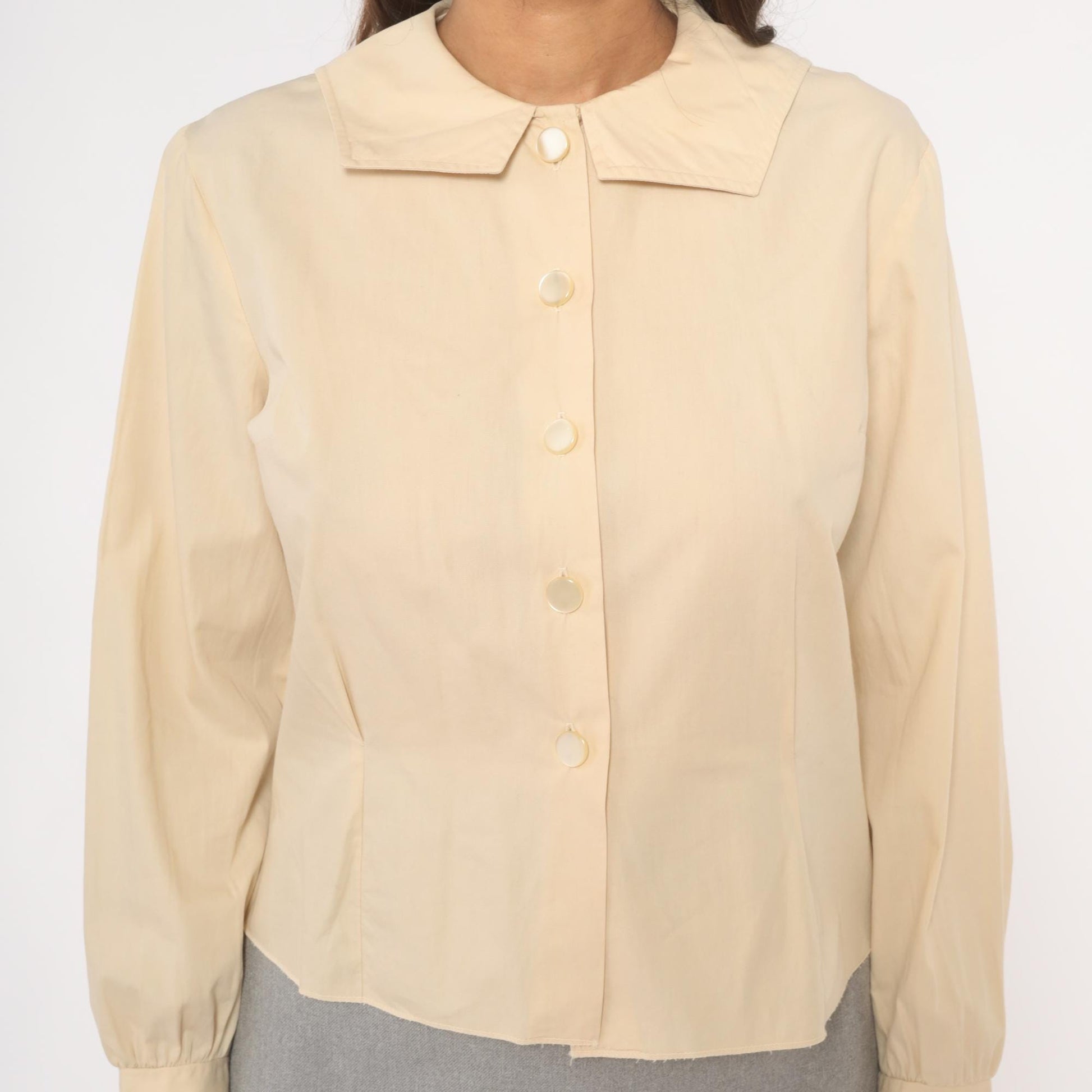 70s Fashionalit Cream Button Front Blouse Pointed Collar Puff Sleeve Medium