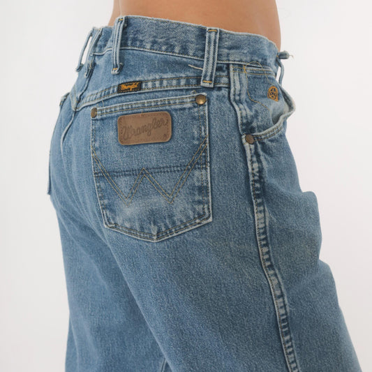 Wrangler Straight Leg Jeans 90s Light Wash Denim 35x34
