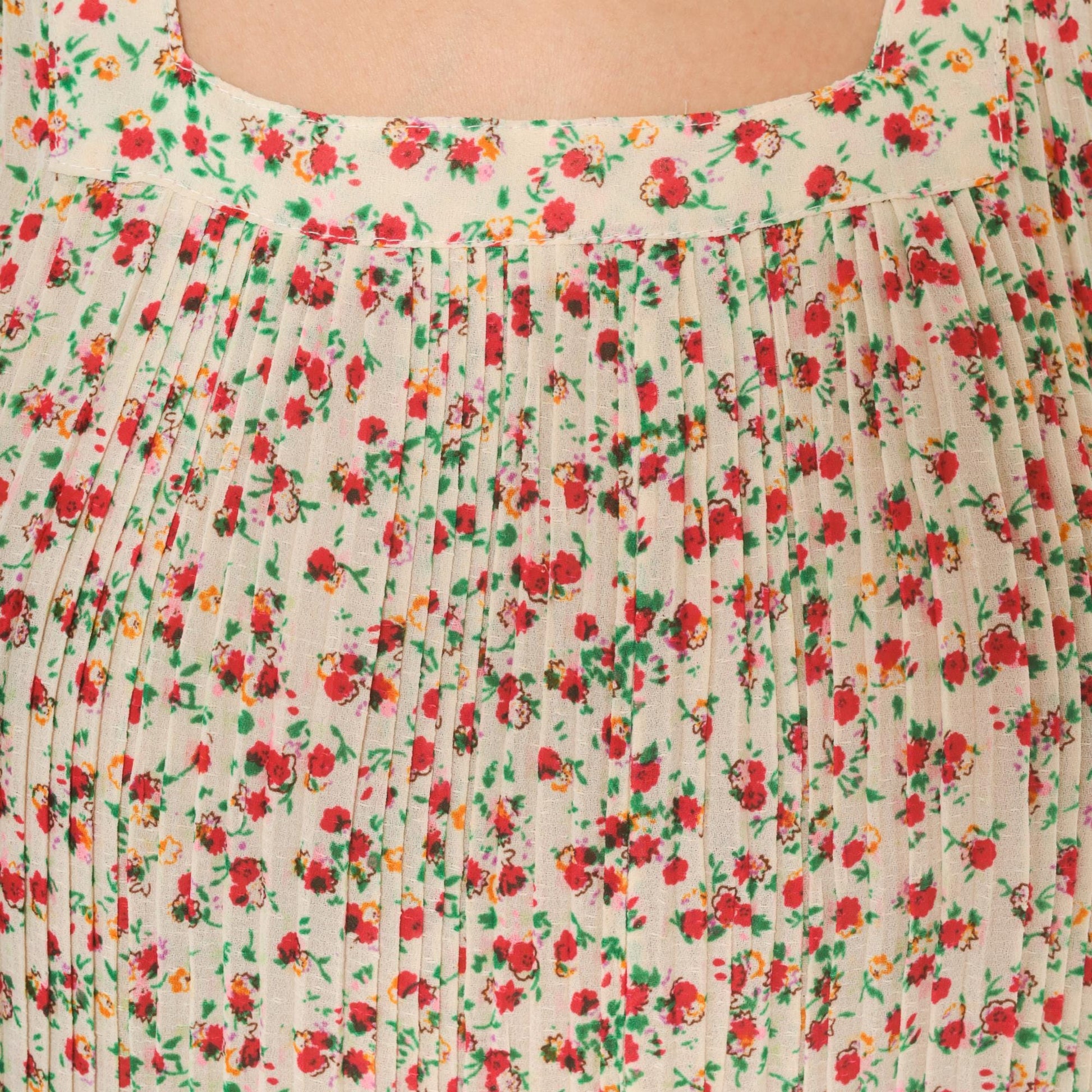 70s Ditsy Floral Shift Dress Cream Red Sleeveless Knee-Length Medium