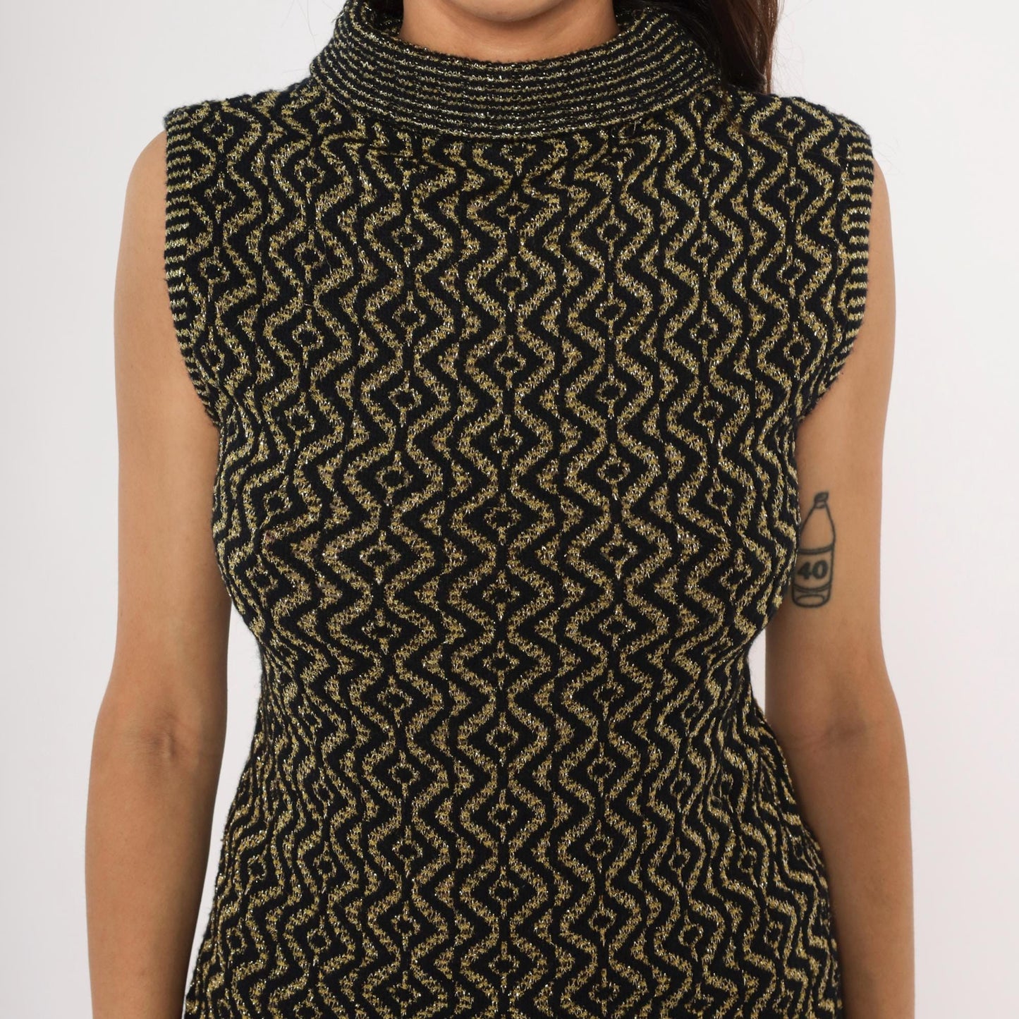 90s Black Gold Metallic Knit Mock Neck Tank Geometric Diamond Pattern Medium