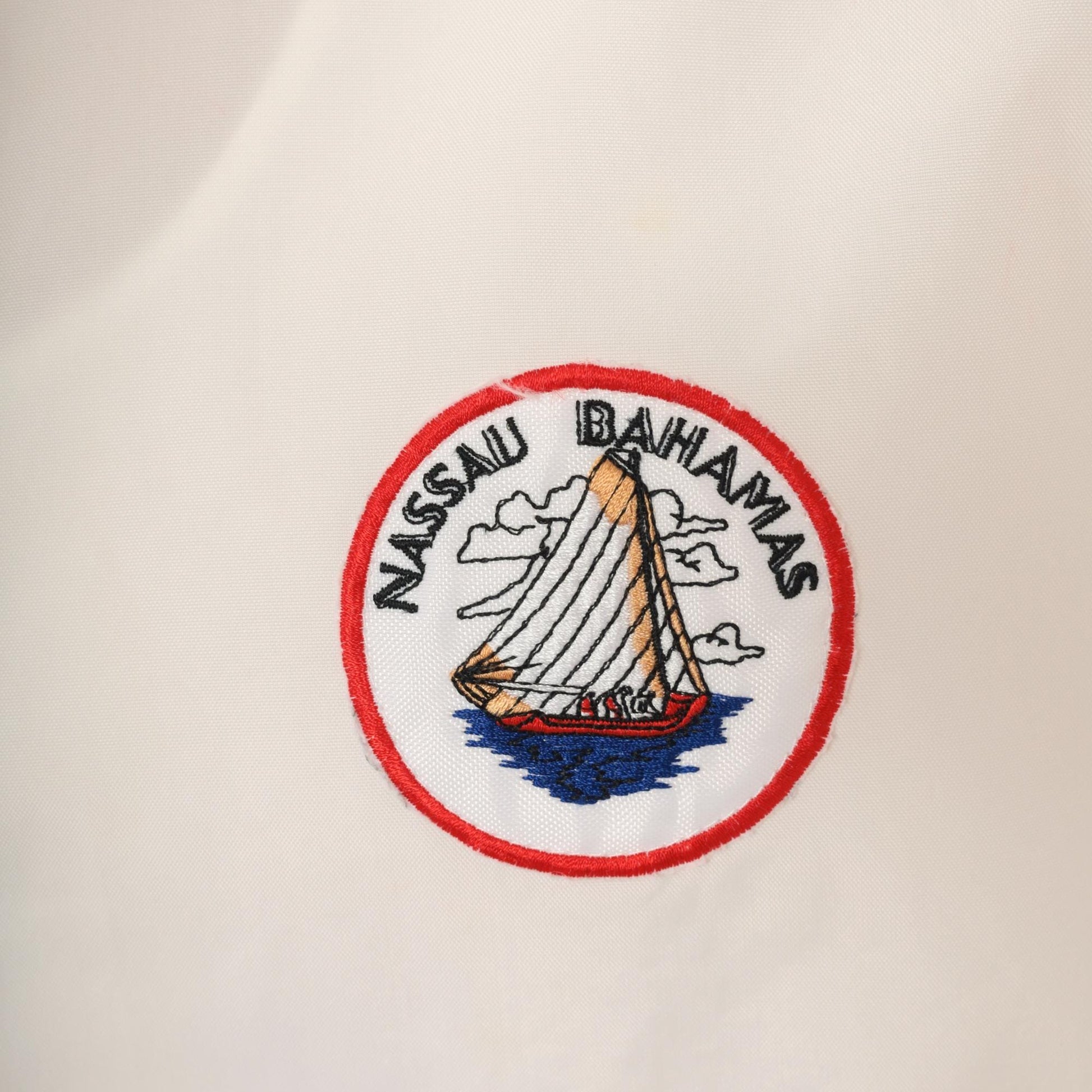 80s Club Nautique Windbreaker White Nylon Nassau Bahamas Sailing Patch Medium