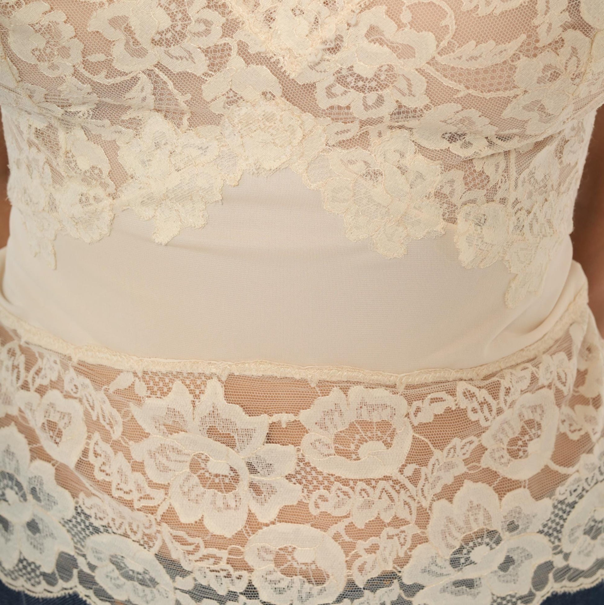 70s Cream Lace Camisole Sweetheart Neckline Adjustable Strap Small