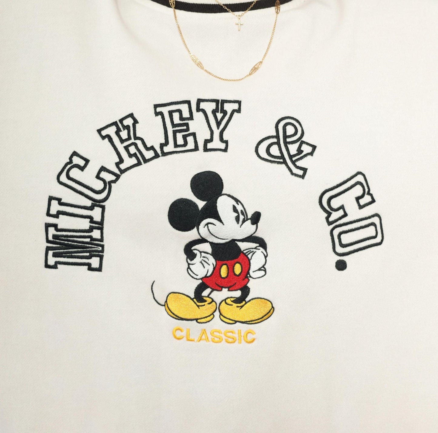 90s Mickey & Co Embroidered Crewneck Sweatshirt White Black Stripe Large