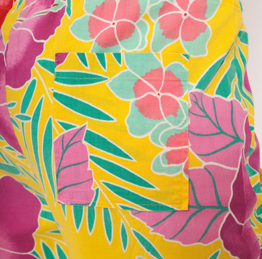 90s Beach Scene Hawaiian Board Shorts Yellow Tropical Floral Cotton Medium
