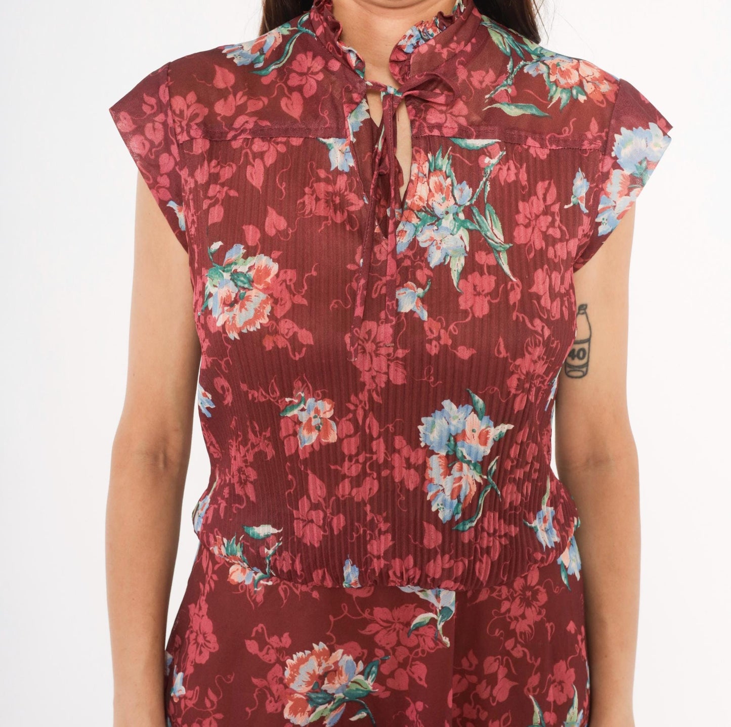 70s Queen's Row Burgundy Floral Midi Dress Cap Sleeve Tie Neck Medium Large
