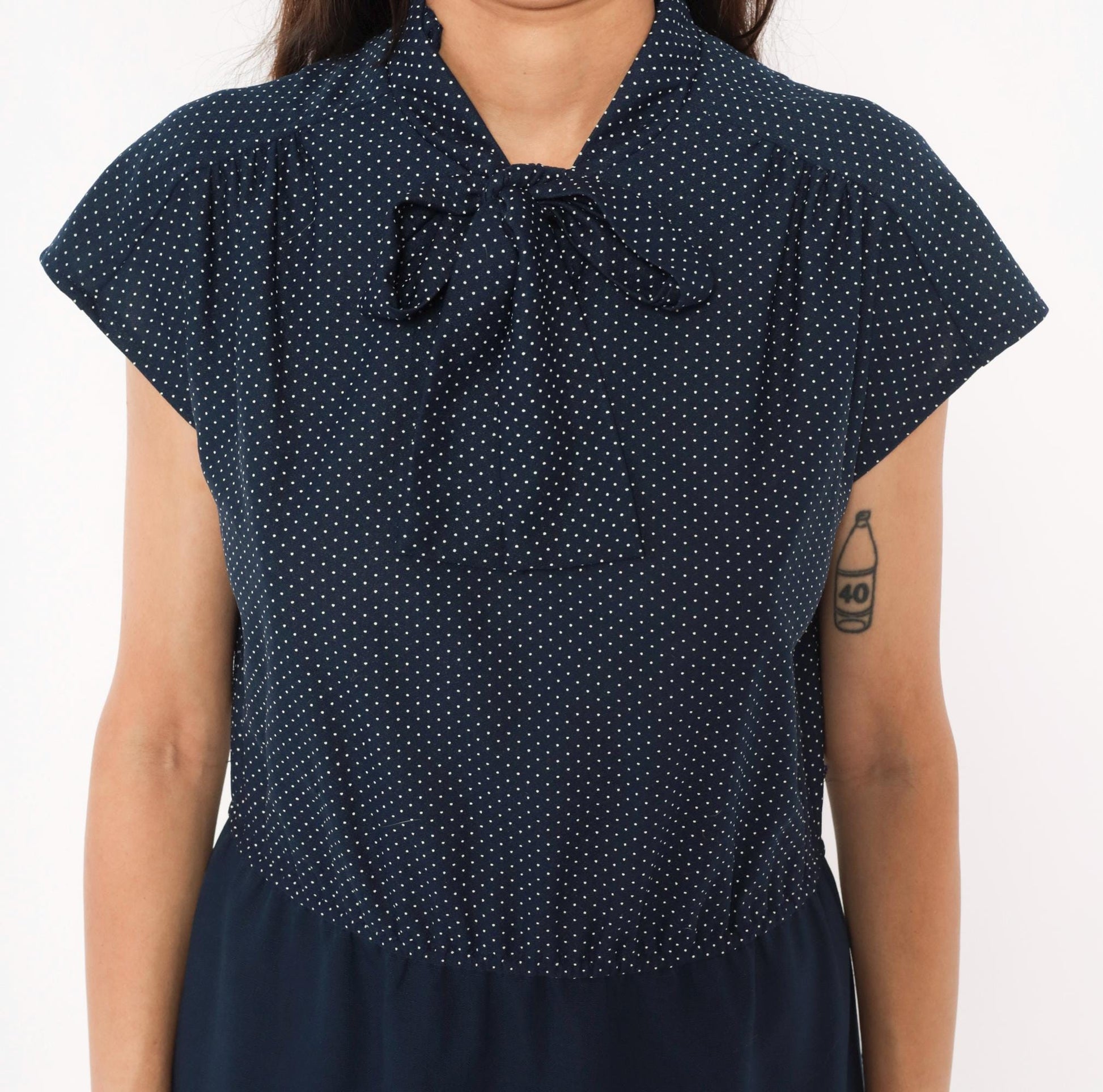 70s Navy White Polka Dot Bow Neck Dress Cap Sleeve Knee-Length Medium