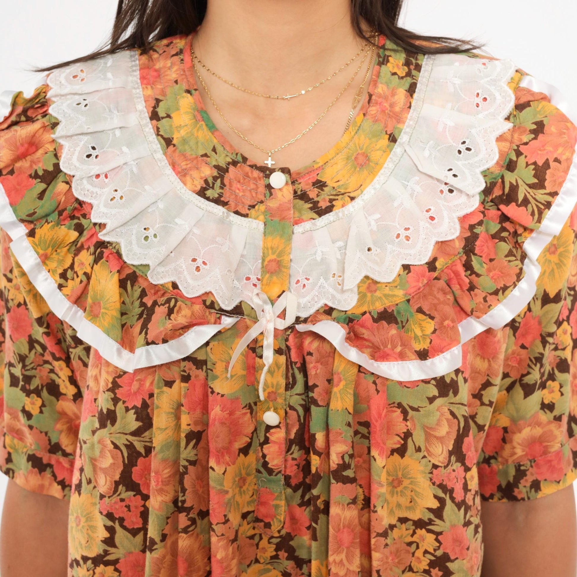 70s Floral Cotton Shift Dress Eyelet Lace Collar Brown Garden Print Mini Medium M