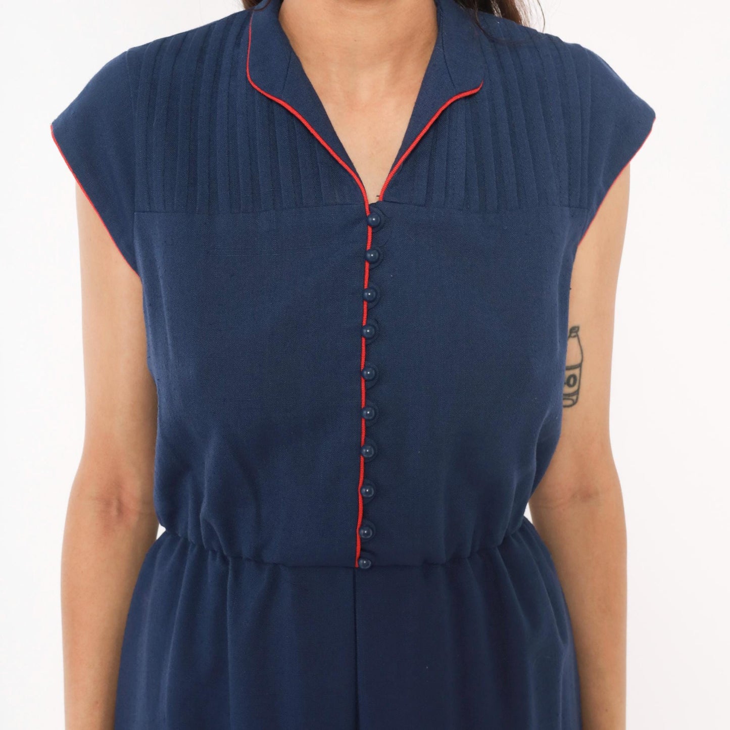 80s Leslie Fay Navy Pintuck Shirtdress Red Piping V-Neck Knee-Length Small Medium